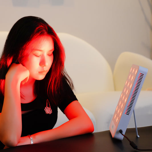 Rood Licht Therapie lamp voor je gezicht kopen? Dit is waar je op moet letten!
